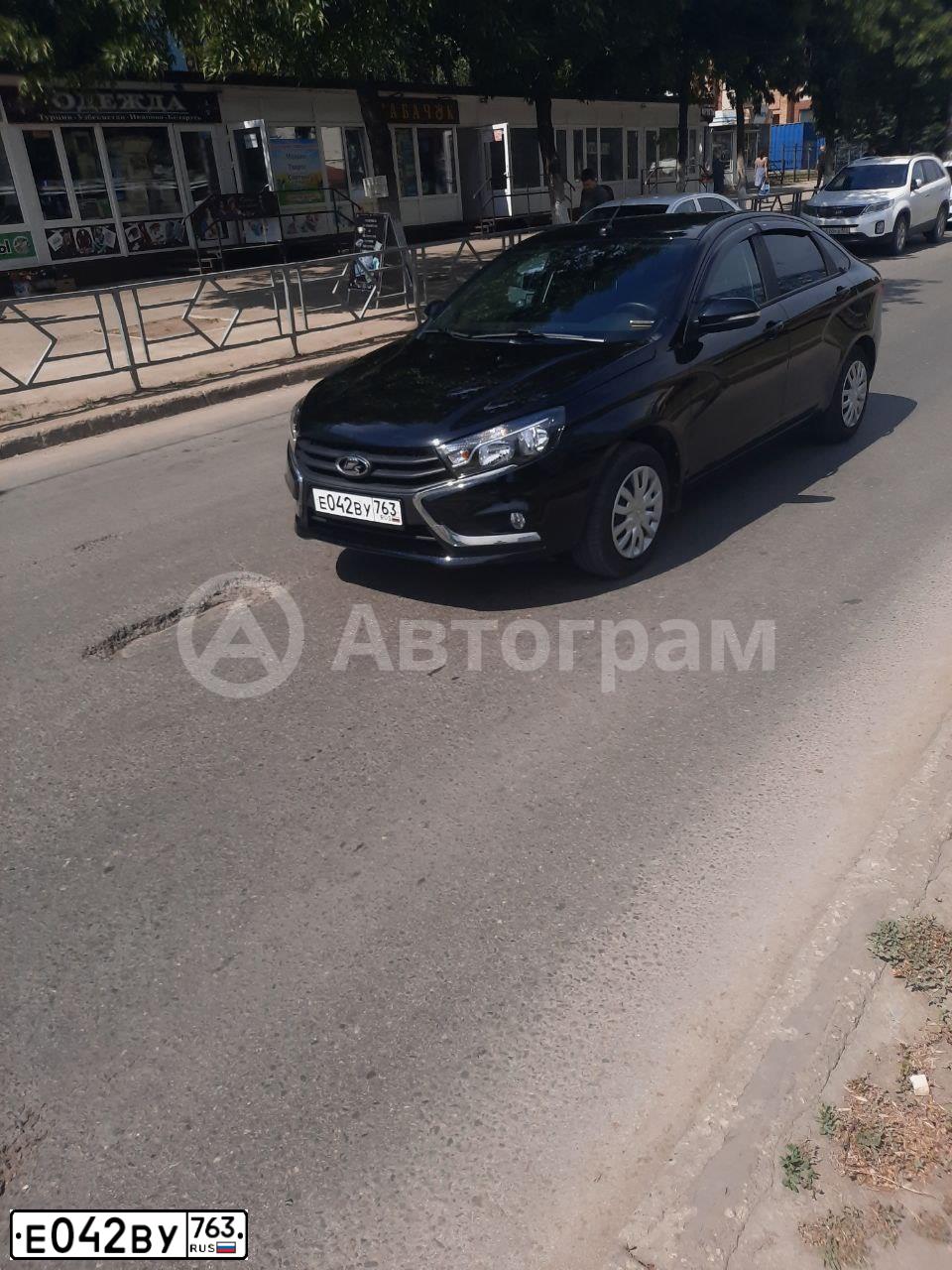 Фото автомобиля LADA VESTA, 2021 — госномер М597ХЕ164