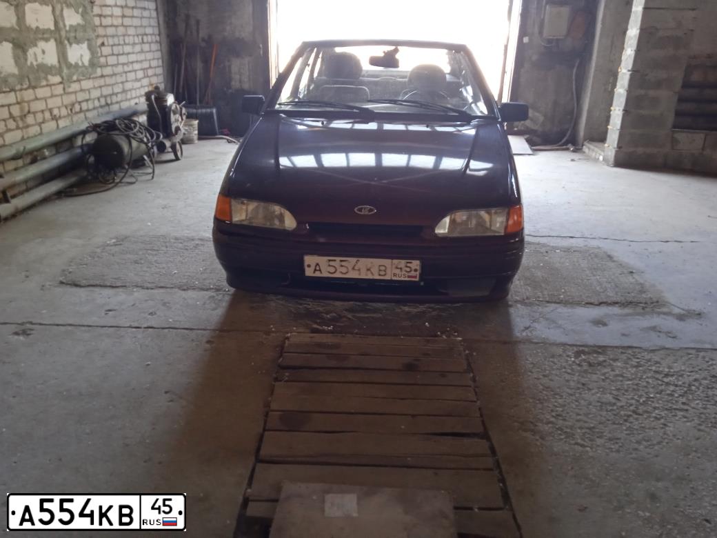 Фото автомобиля LADA 2114 SAMARA, 2011 — госномер А554КВ45. Цвет: ТЕМНО ВИШНЕВЫЙ