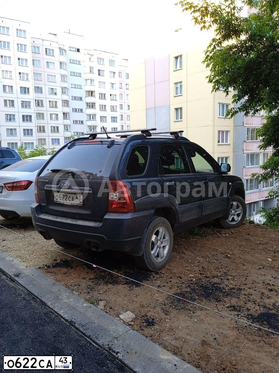 Фото автомобиля KIA SPORTAGE, 2009 — госномер О622СА43. Цвет: СЕРЫЙ