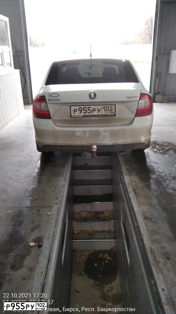 Фото автомобиля SKODA RAPID, 2014 — госномер Р955РУ102. Цвет: БЕЛЫЙ