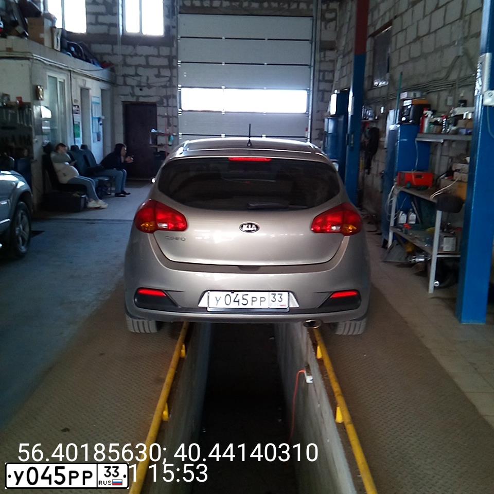 Фото автомобиля KIA CEE'D, 2013 — госномер Т789НР33. Цвет: СЕРЕБРИСТЫЙ