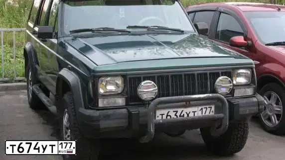 Фото автомобиля URAL 5557 /6X6/, 2007 — госномер Т674УТ177. Цвет: голубой