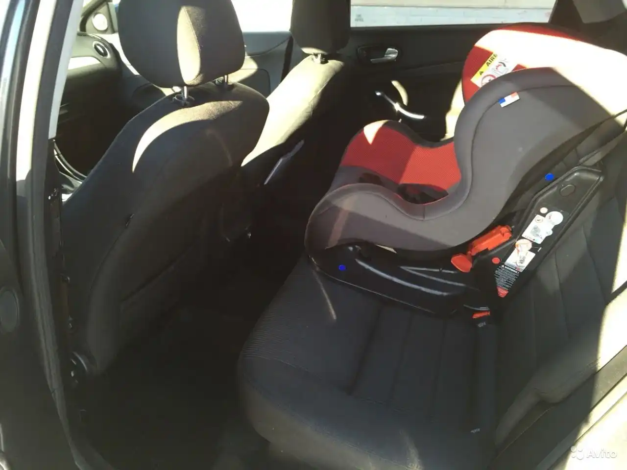 Фото автомобиля FORD MONDEO, 2010 — госномер Х352СА47. Цвет: ТЕМНО-СЕРЫЙ
