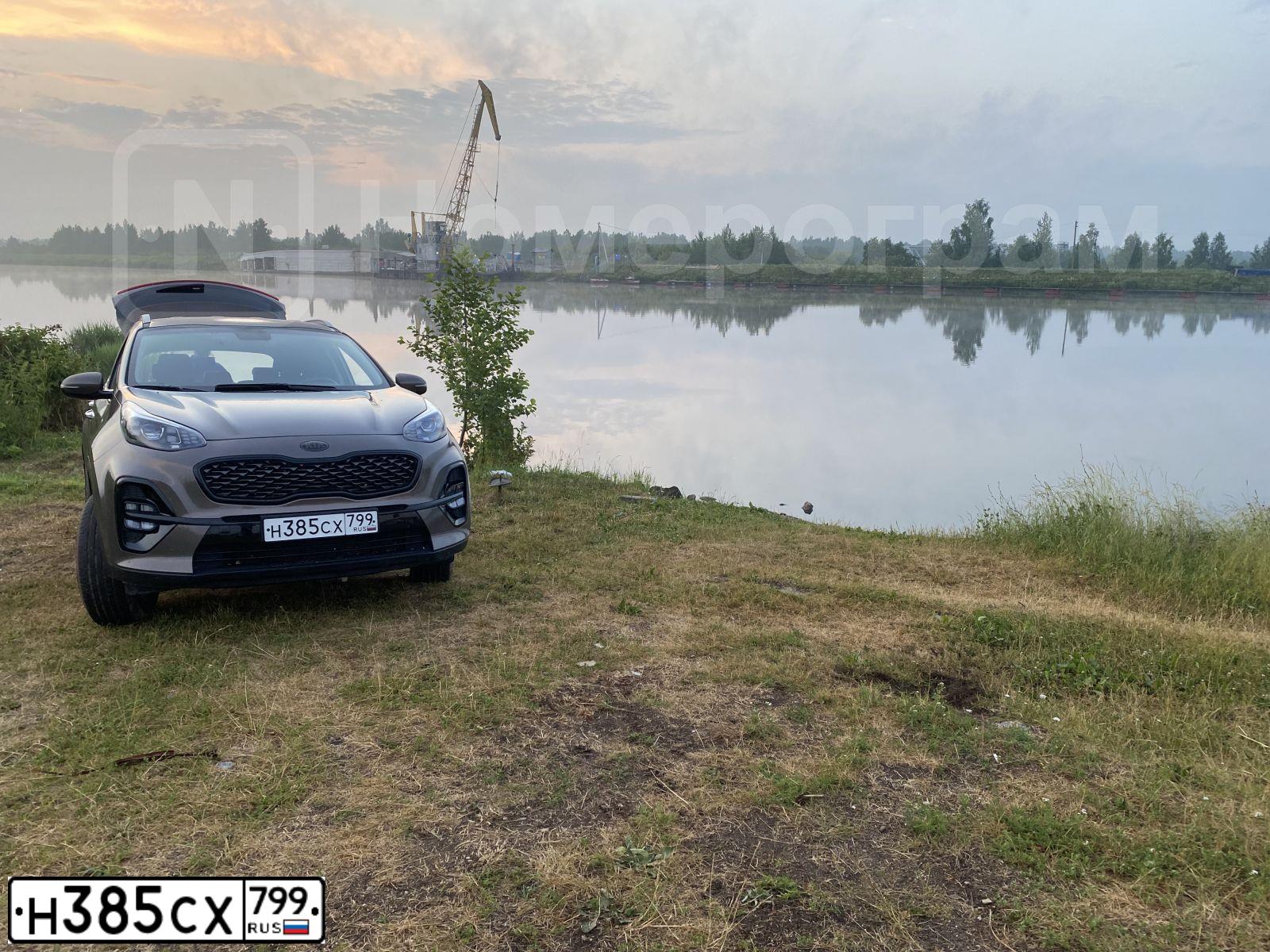 Фото автомобиля HYUNDAI CRETA, 2020 — госномер Н385СХ799. Цвет: СЕРЫЙ