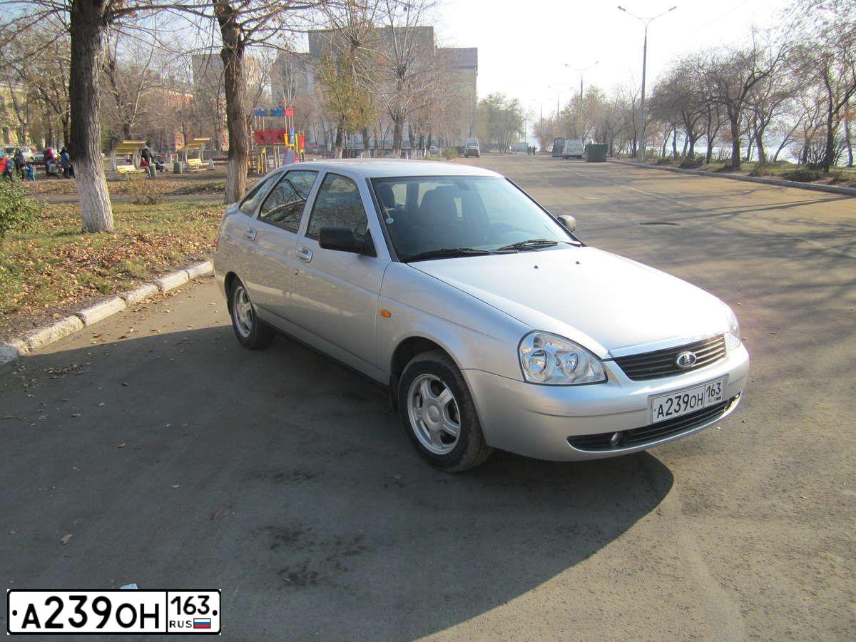 Фото автомобиля LADA 2172 PRIORA, 2009 — госномер У448НМ30. Цвет: СВЕТЛО-СЕРЕБРИСТЫЙ МЕТАЛЛ