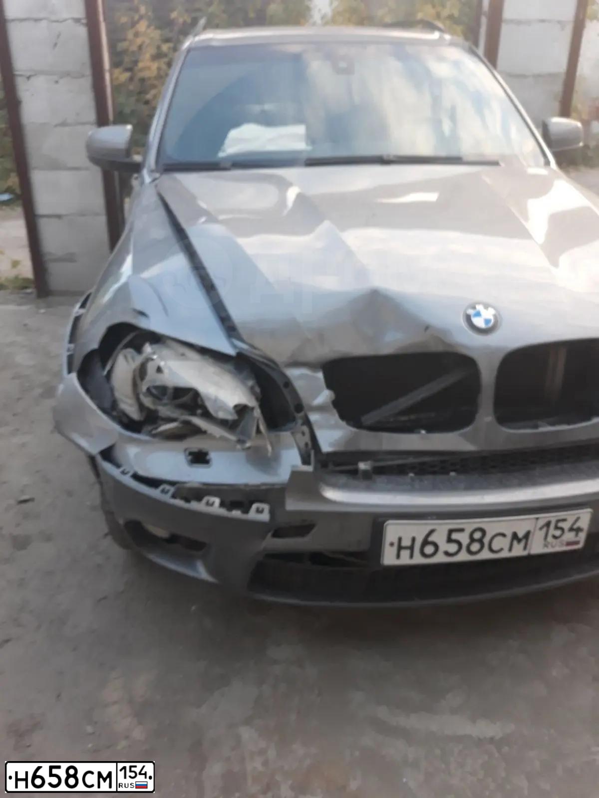 Фото автомобиля BMW X5, 2007 — госномер С997ТР39. Цвет: СЕРЫЙ