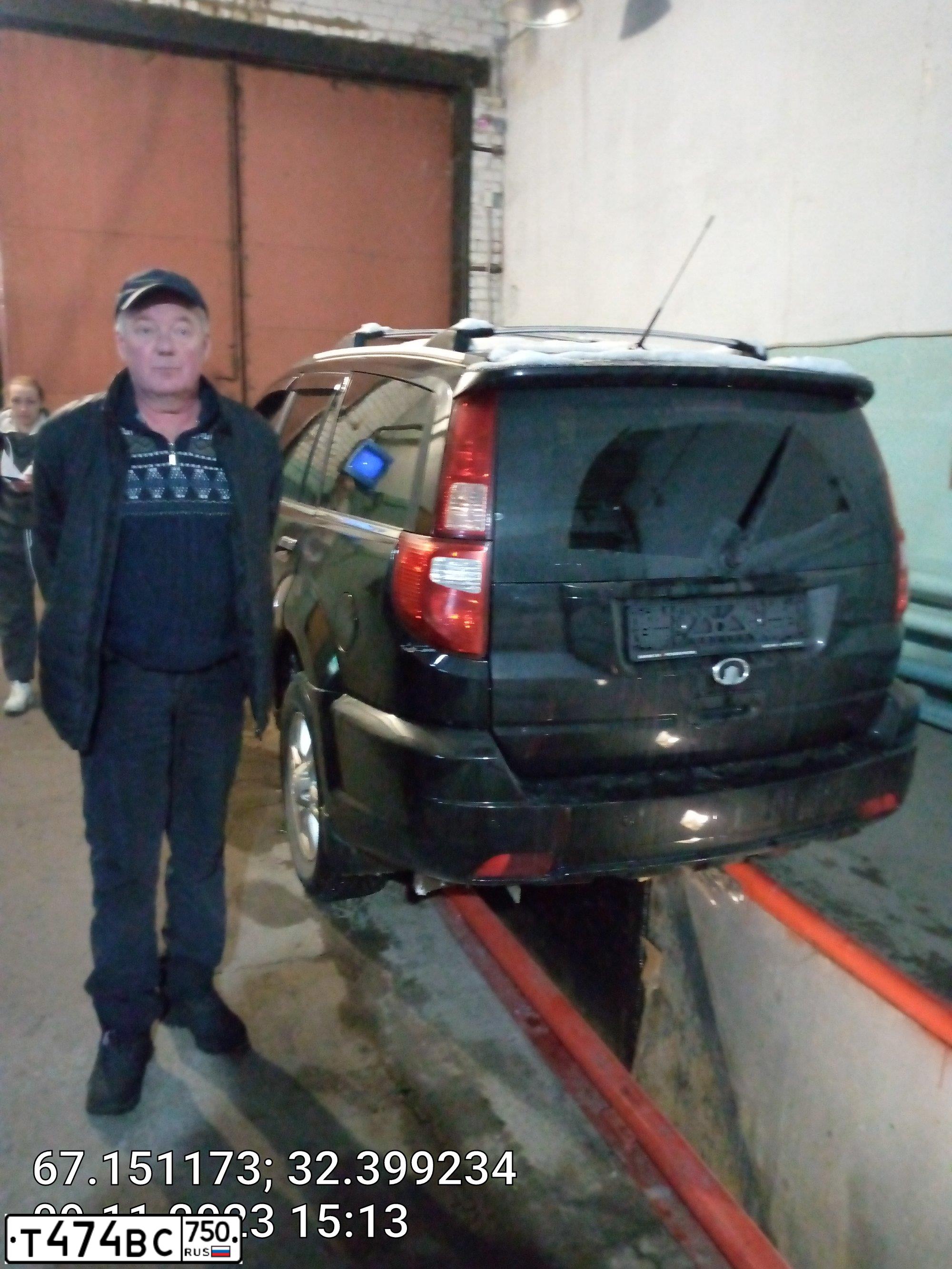 Фото автомобиля GREAT WALL HOVER, 2011 — госномер В696НН51