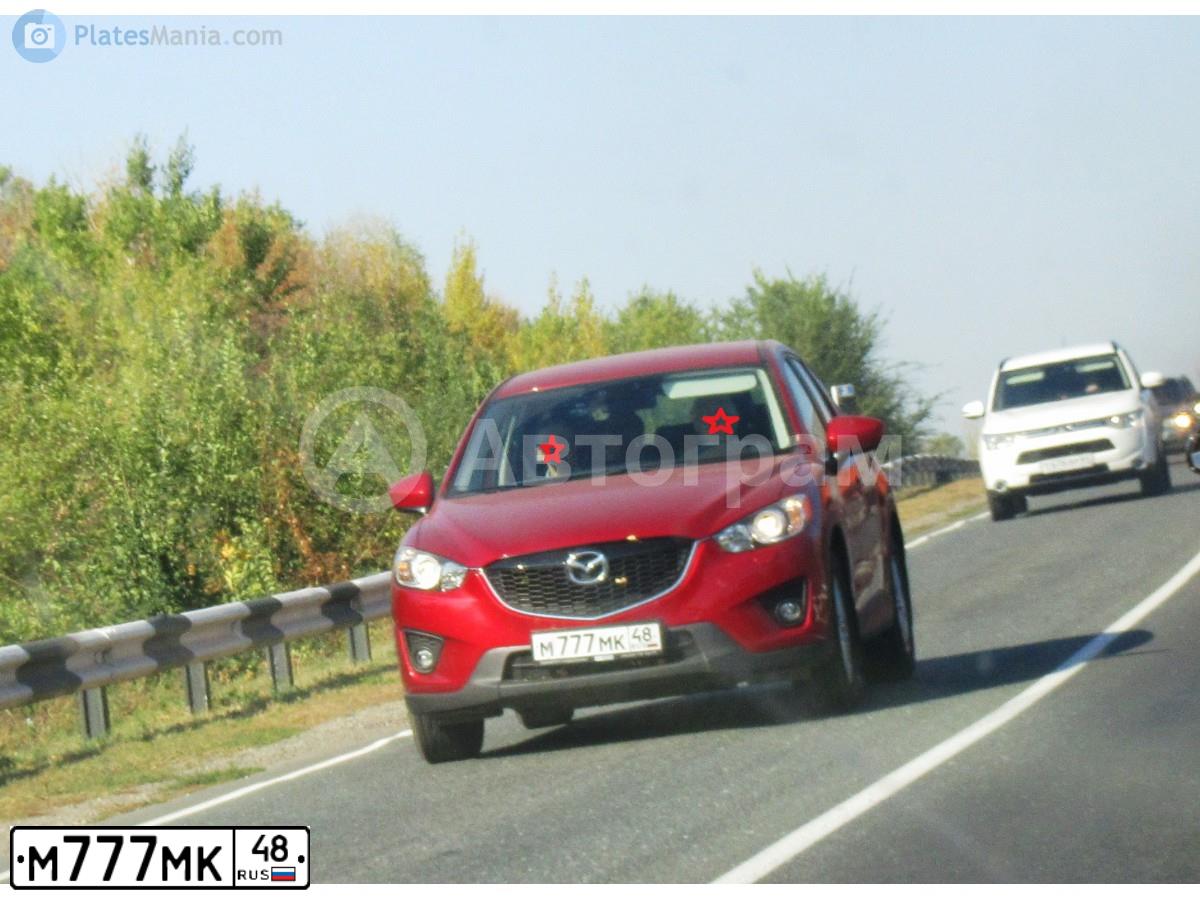 Фото автомобиля MAZDA CX-5, 2013 — госномер М777МК48. Цвет: КРАСНЫЙ