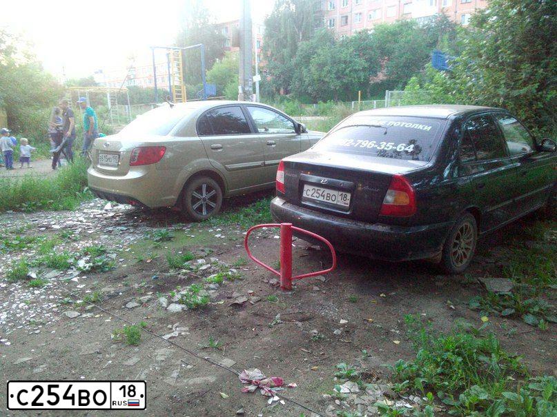 Фото автомобиля TAGAZ Z ACCENT, 2006 — госномер С254ВО18. Цвет: ЧЕРНЫЙ