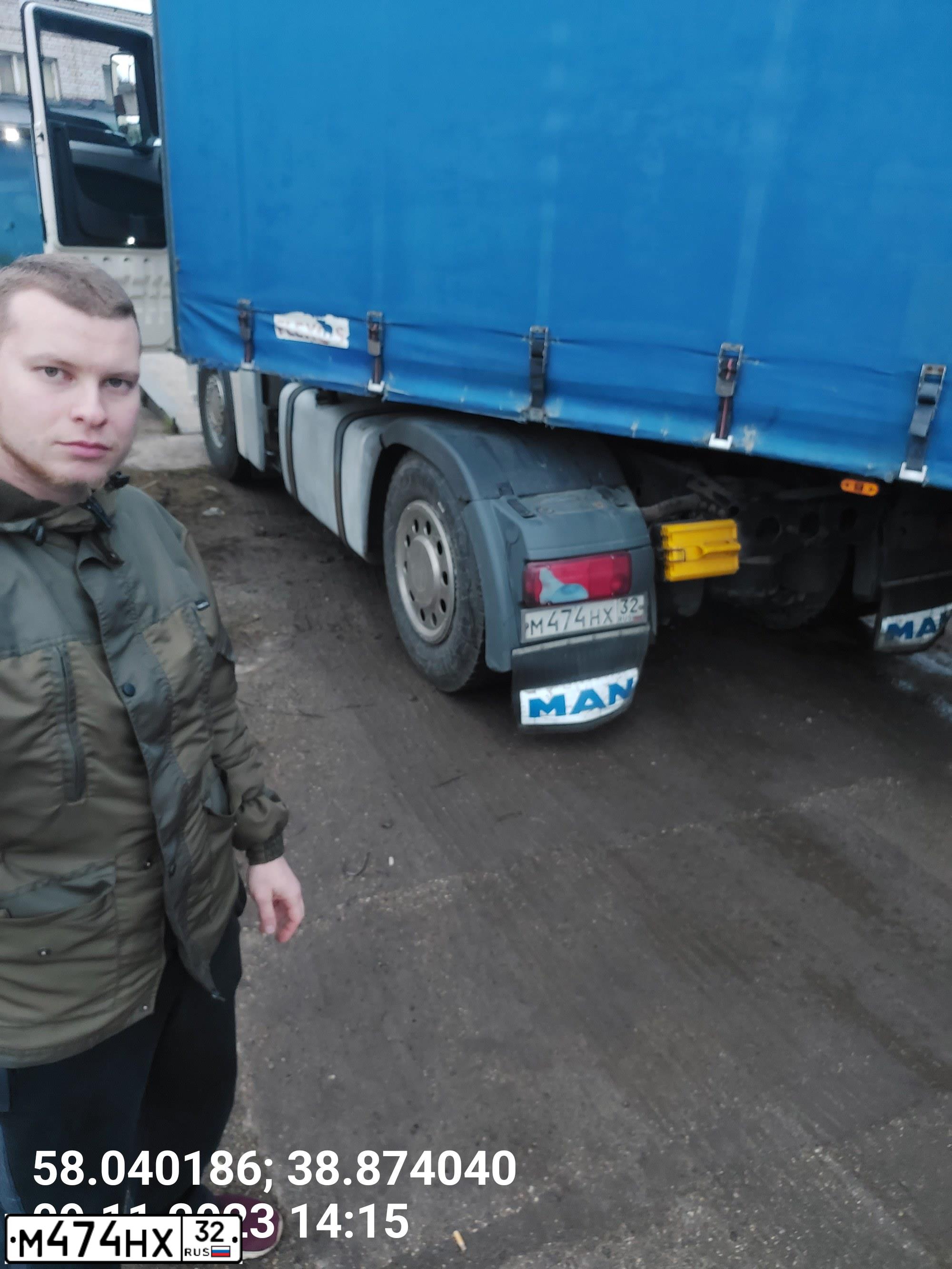 Фото автомобиля MAN N TGX 18.XXX 4X2, 2010 — госномер М474НХ32. Цвет: Белый