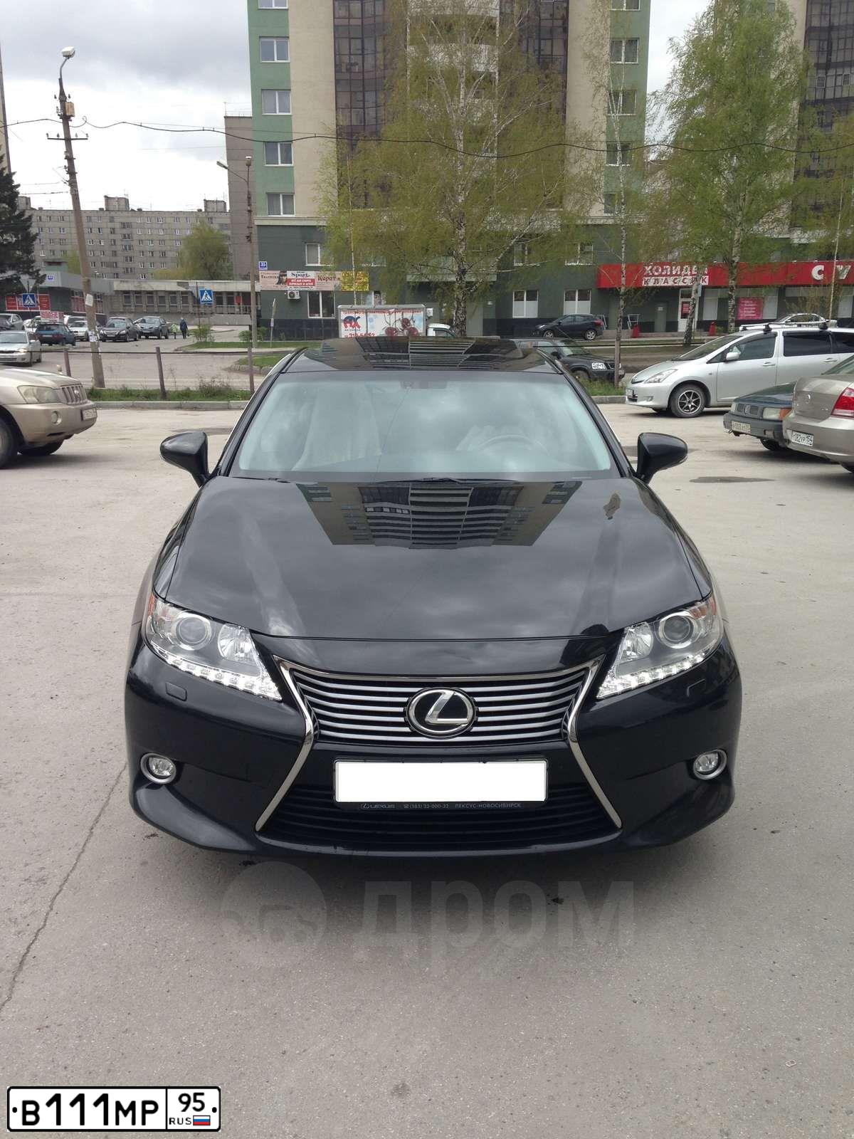Фото автомобиля TOYOTA CAMRY, 2016 — госномер В111МР95. Цвет: ЧЕРНЫЙ МЕТАЛЛИК