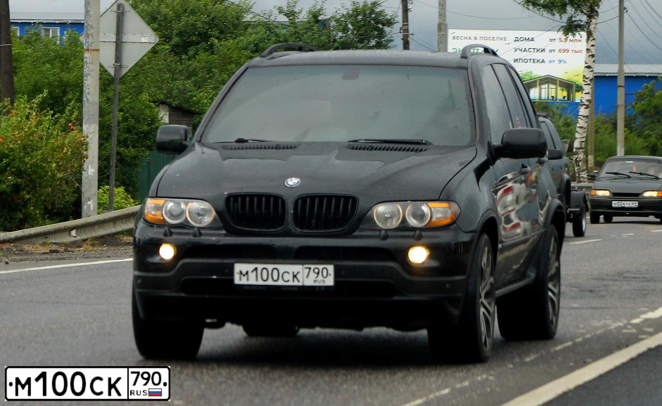 Фото автомобиля BMW SERIE 5, 2002 — госномер М100СК790. Цвет: ЧЕРНЫЙ