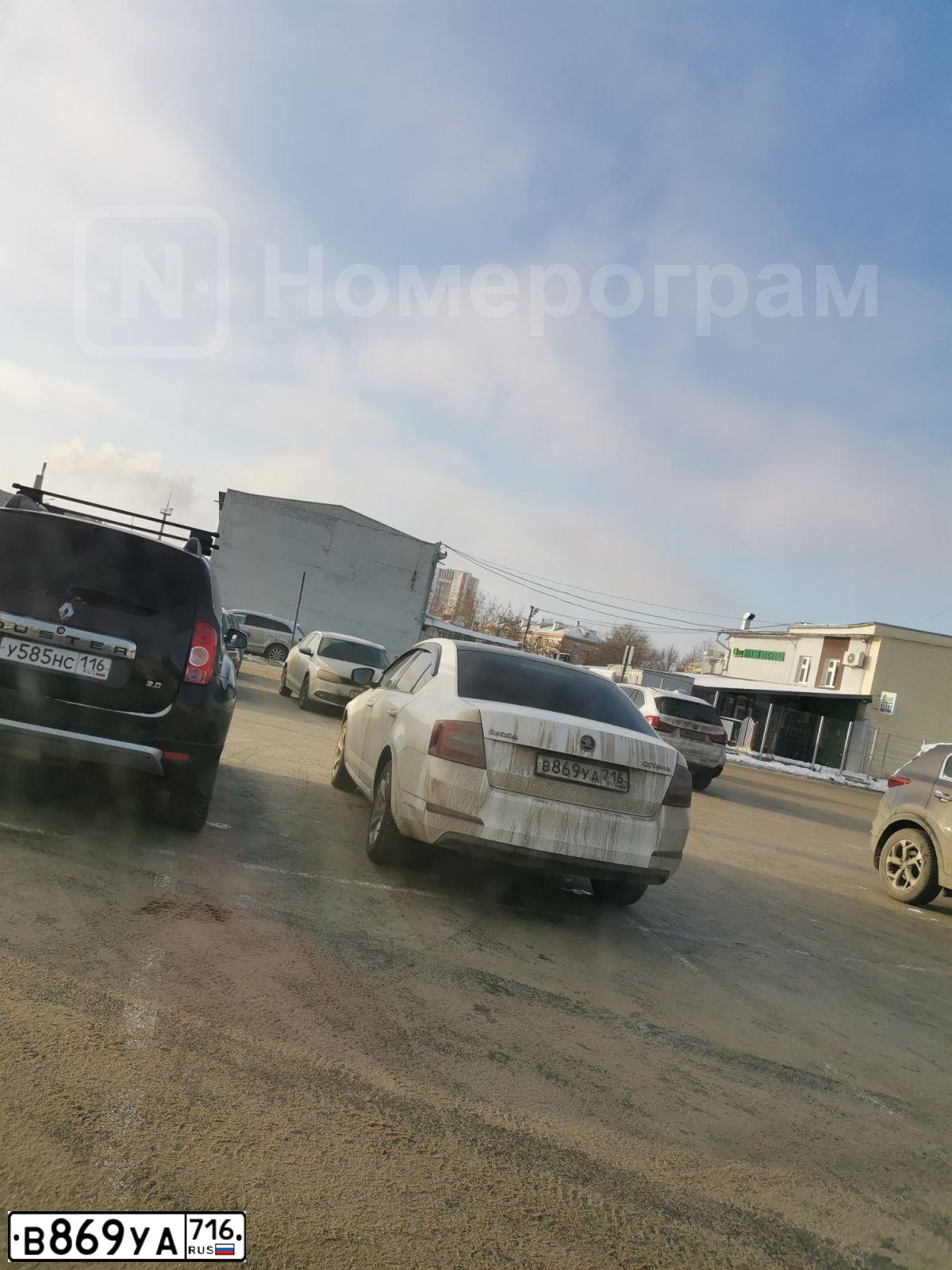 Фото автомобиля SKODA OCTAVIA, 2014 — госномер В869УА716. Цвет: Белый