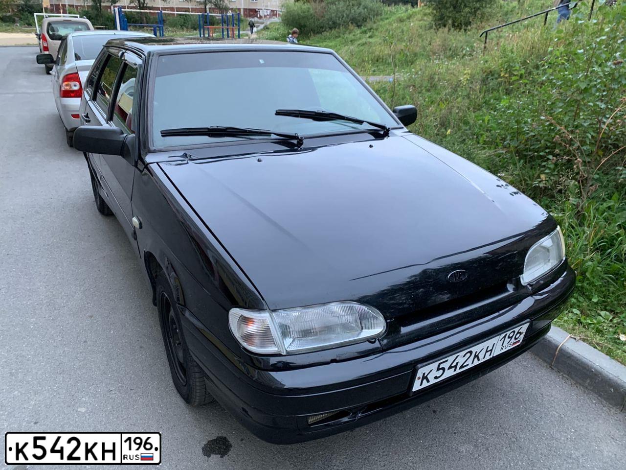 Фото автомобиля LADA 2114 SAMARA, 2013 — госномер К542КН196. Цвет: Сине-Черный