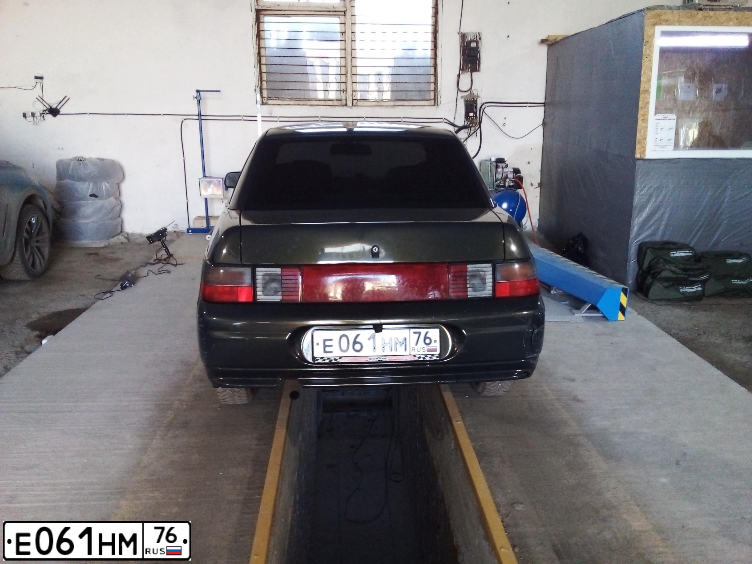 Фото автомобиля LADA (ВАЗ) 21101, 2005 — госномер Е061НМ76