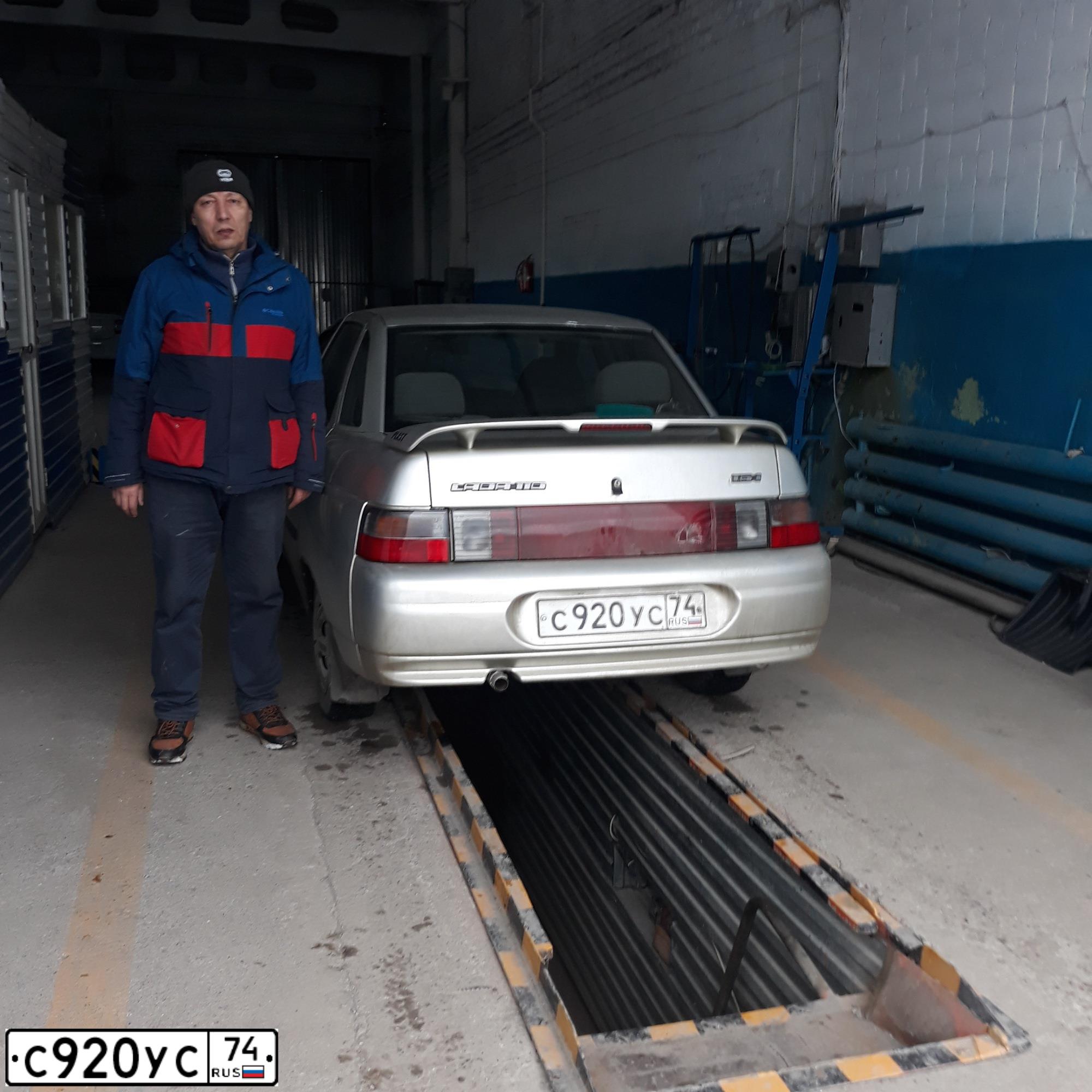 Фото автомобиля LADA 2110, 2006 — госномер К070ОХ702. Цвет: Коричневый