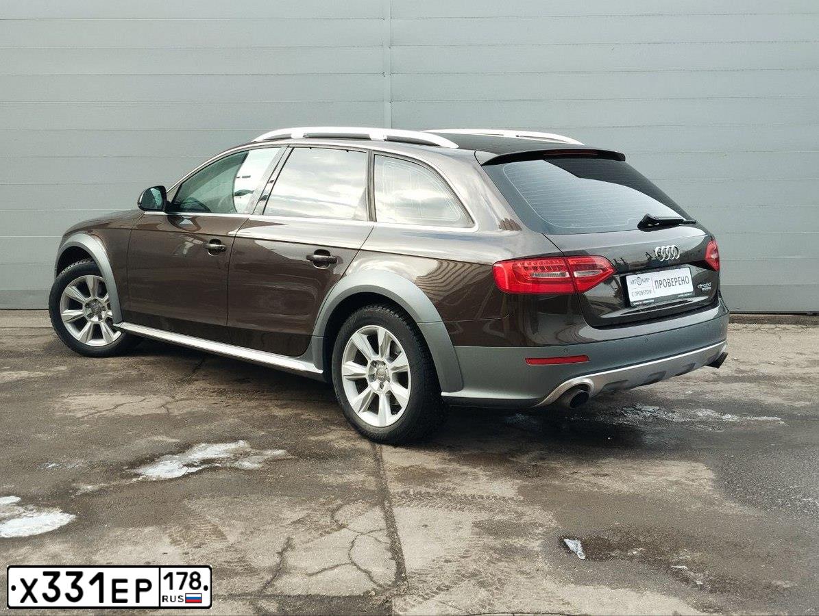 Фото автомобиля AUDI A4, 2015 — госномер Р046РР98. Цвет: Коричневый