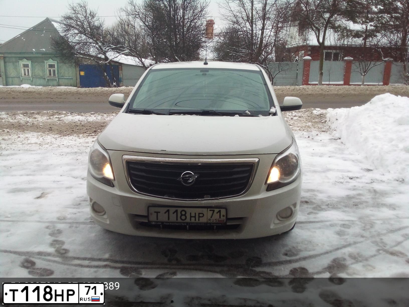 Фото автомобиля RAVON R4, 2018 — госномер Т118НР71. Цвет: БЕЛО-ДЫМЧАТЫЙ