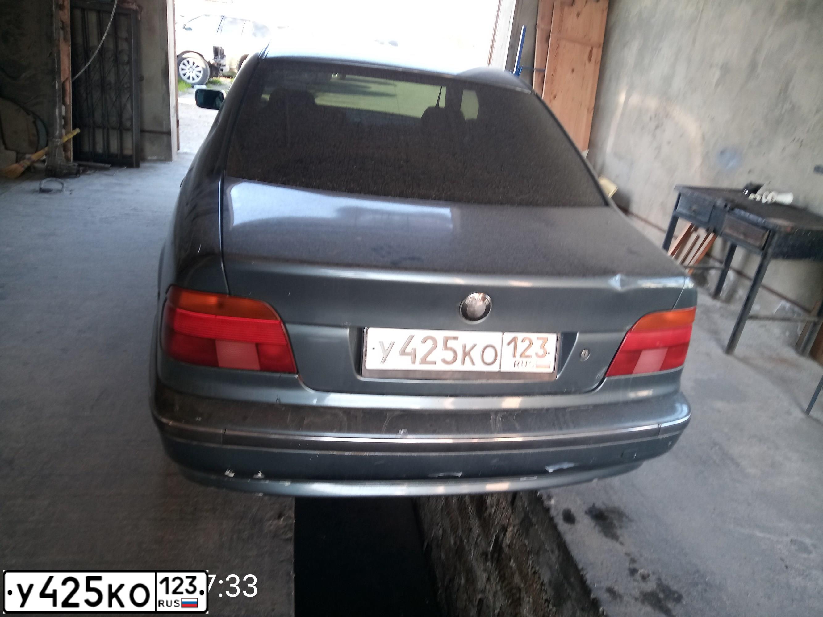 Фото автомобиля BMW 520I, 1999 — госномер Н174КУ82. Цвет: СЕРЫЙ