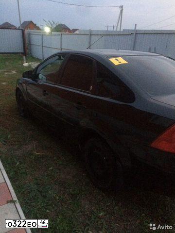 Фото автомобиля FORD FOCUS, 2005 — госномер У355АУ31. Цвет: ЧЕРНЫЙ