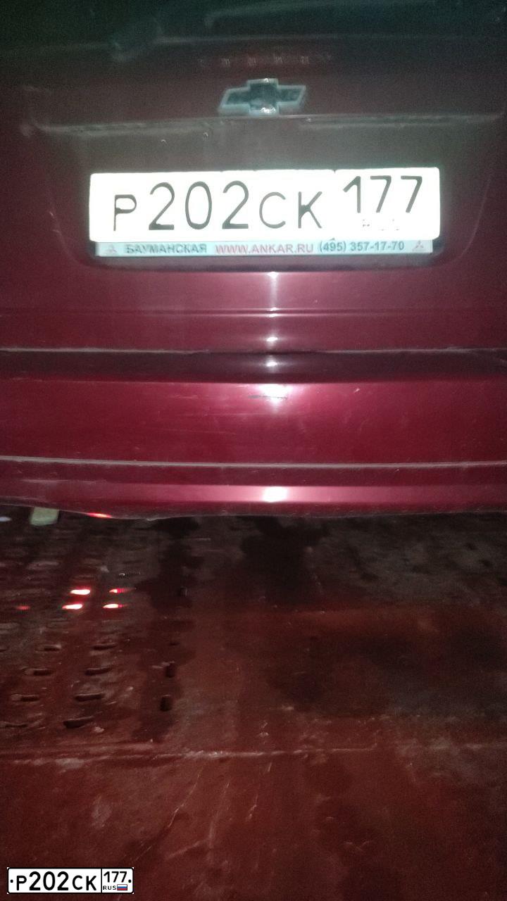 Фото автомобиля CHEVROLET LACETTI, 2007 — госномер О384АМ550. Цвет: Красный