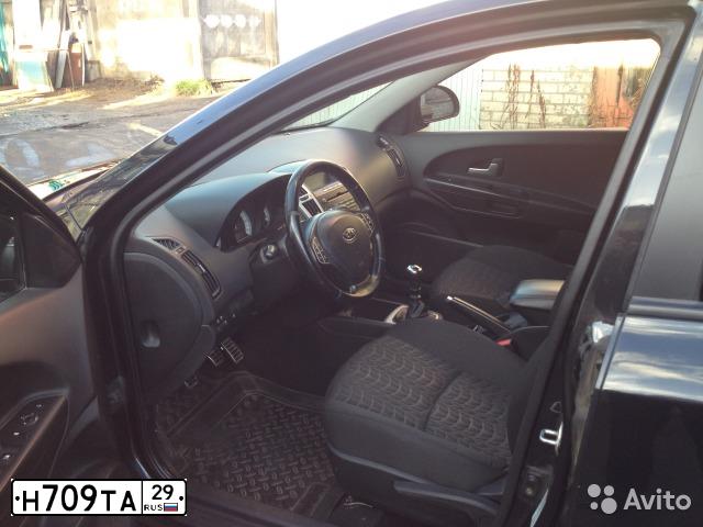 Фото автомобиля KIA CEE'D, 2009 — госномер М285СЕ10. Цвет: ЧЕРНЫЙ ПЕРЛАМУТР
