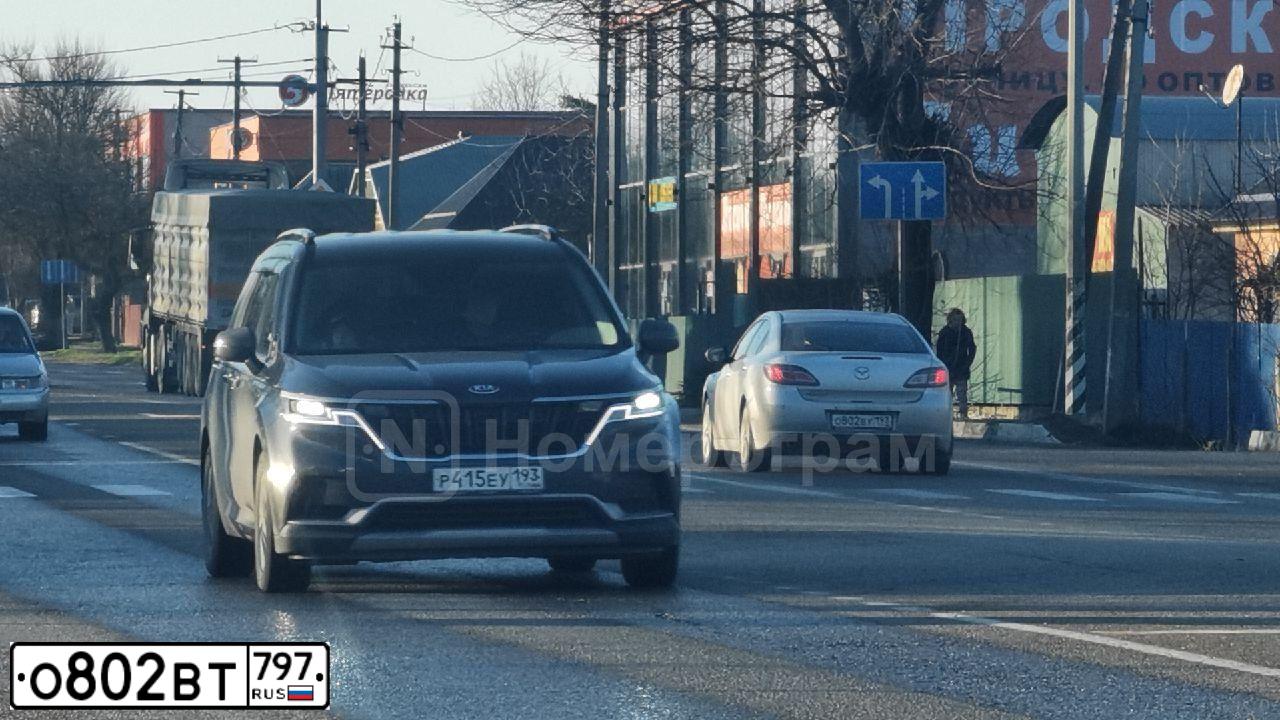 Фото автомобиля PORSCHE PANAMERA, 2017 — госномер О237ЕХ774