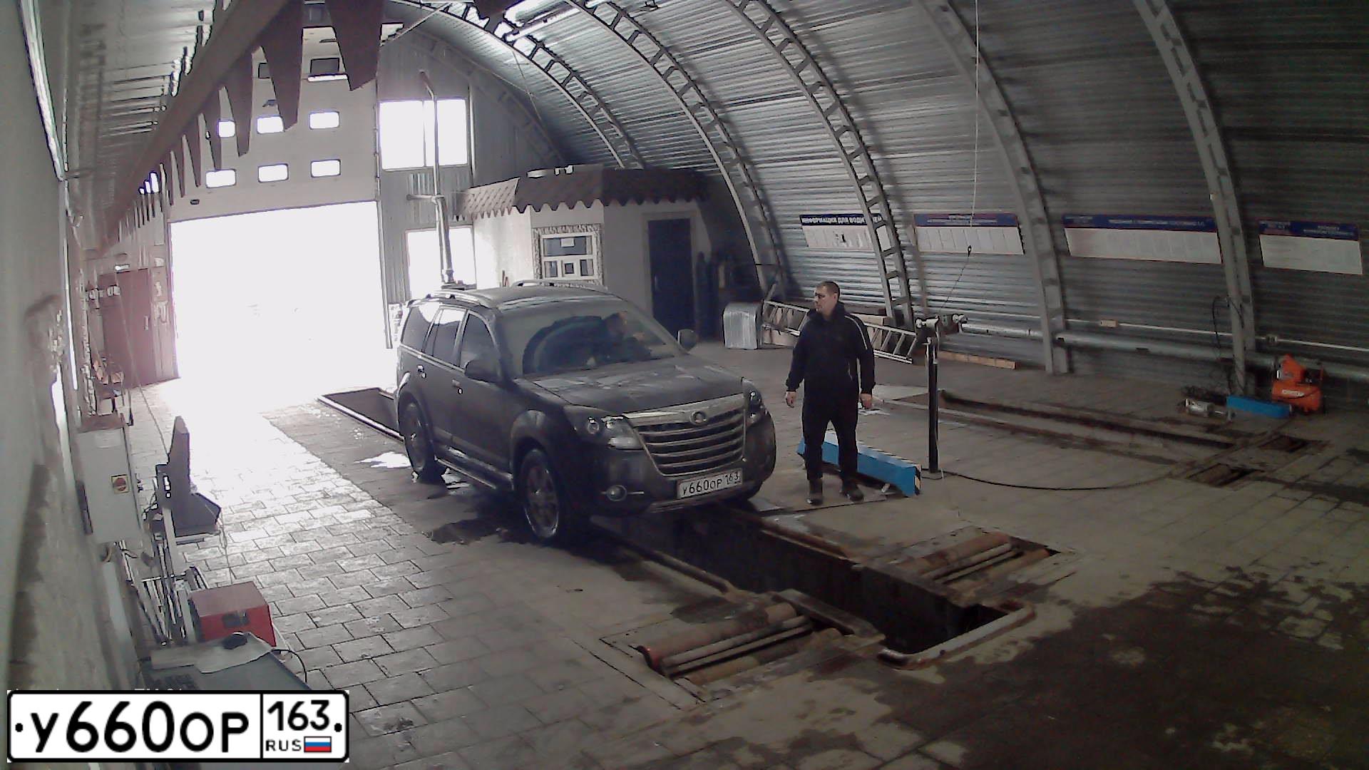 Фото автомобиля GREAT WALL H5, 2014 — госномер У660ОР163. Цвет: ЧЕРНЫЙ