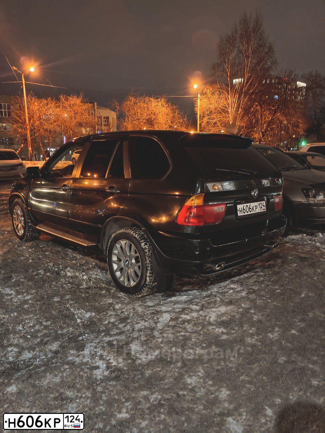 Фото автомобиля БМВ Х5 3.0I, 2003 — госномер С744МУ90. Цвет: ЗЕЛЕНЫЙ