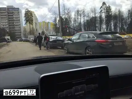 Фото автомобиля MERCEDES C-KLASSE, 2003 — госномер М759КО177. Цвет: ЧЕРНЫЙ
