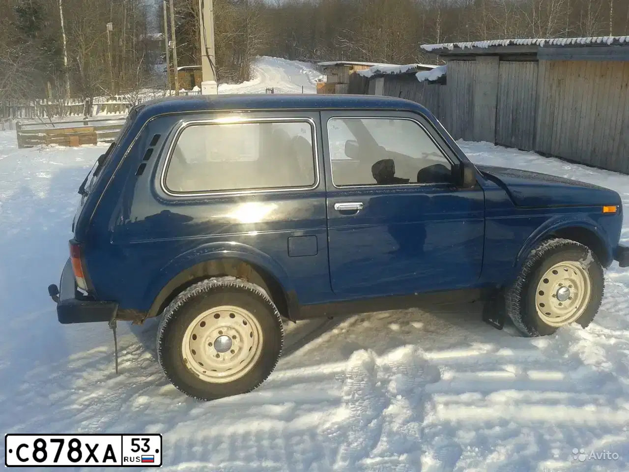 Фото автомобиля LADA 2121 NIVA, 2013 — госномер С878ХА53. Цвет: Сине-зеленый