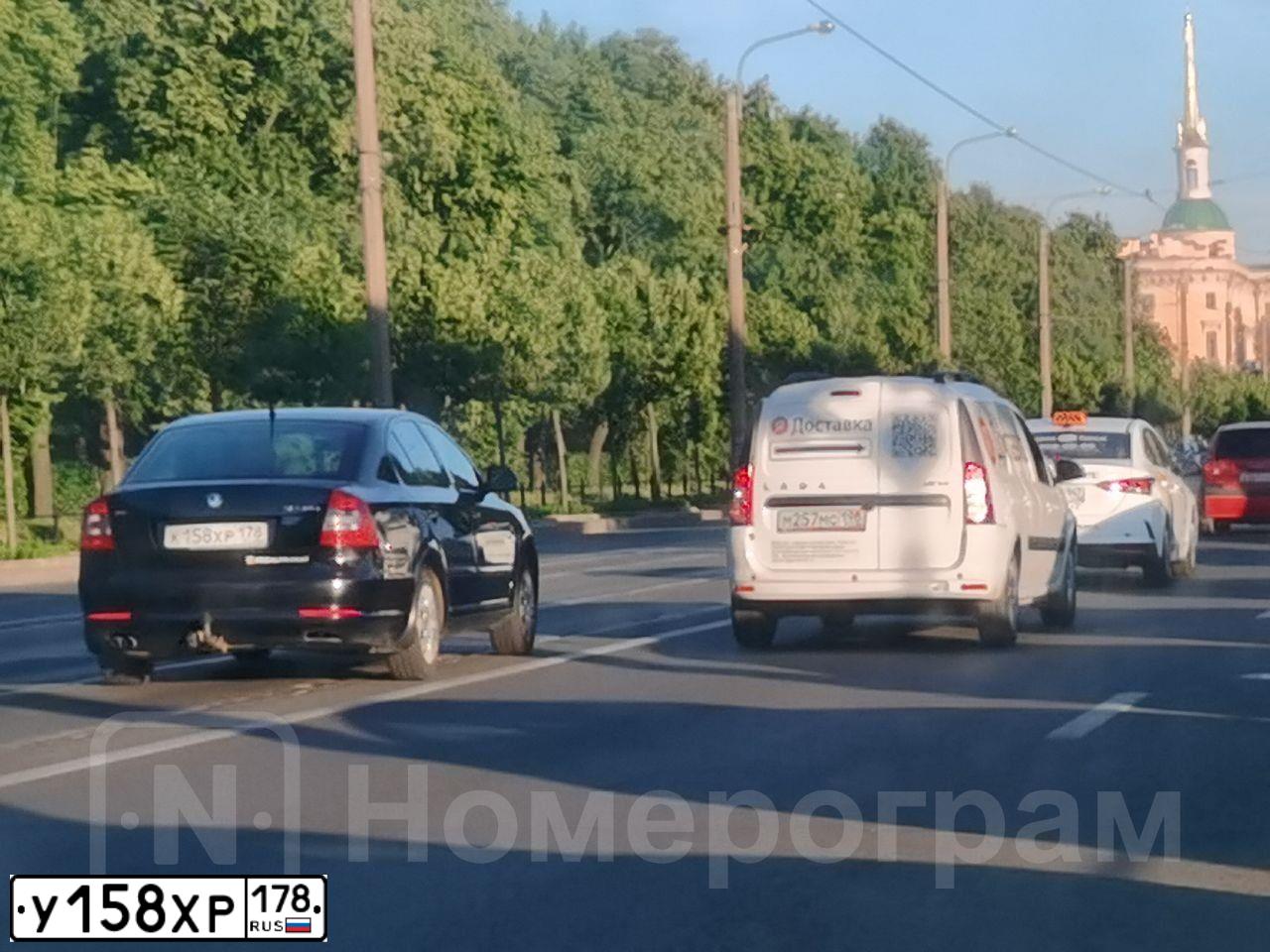 Фото автомобиля HYUNDAI SOLARIS, 2014 — госномер У158ХР178. Цвет: Коричневый