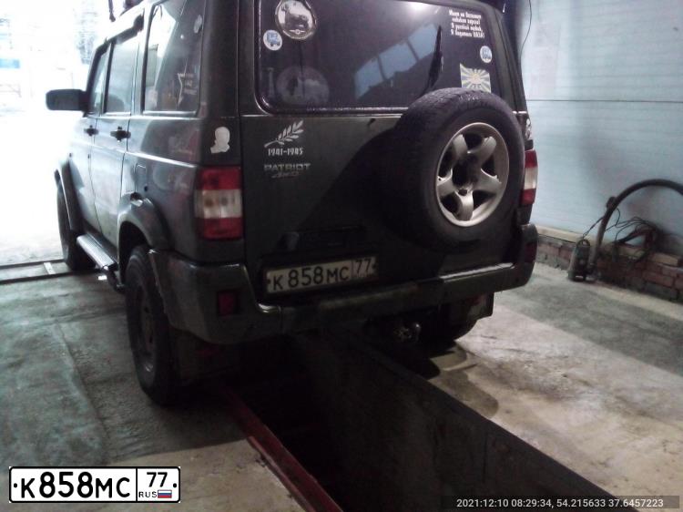 Фото автомобиля UAZ 3163 PATRIOT, 2013 — госномер К858МС77. Цвет: ЖЕЛТЫЙ