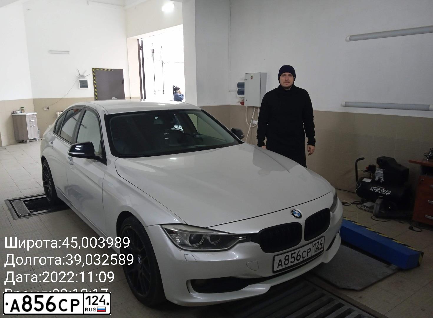 Фото автомобиля BMW W SERIE 3, 2013 — госномер Х630РР193. Цвет: БЕЛЫЙ МЕТАЛЛИК