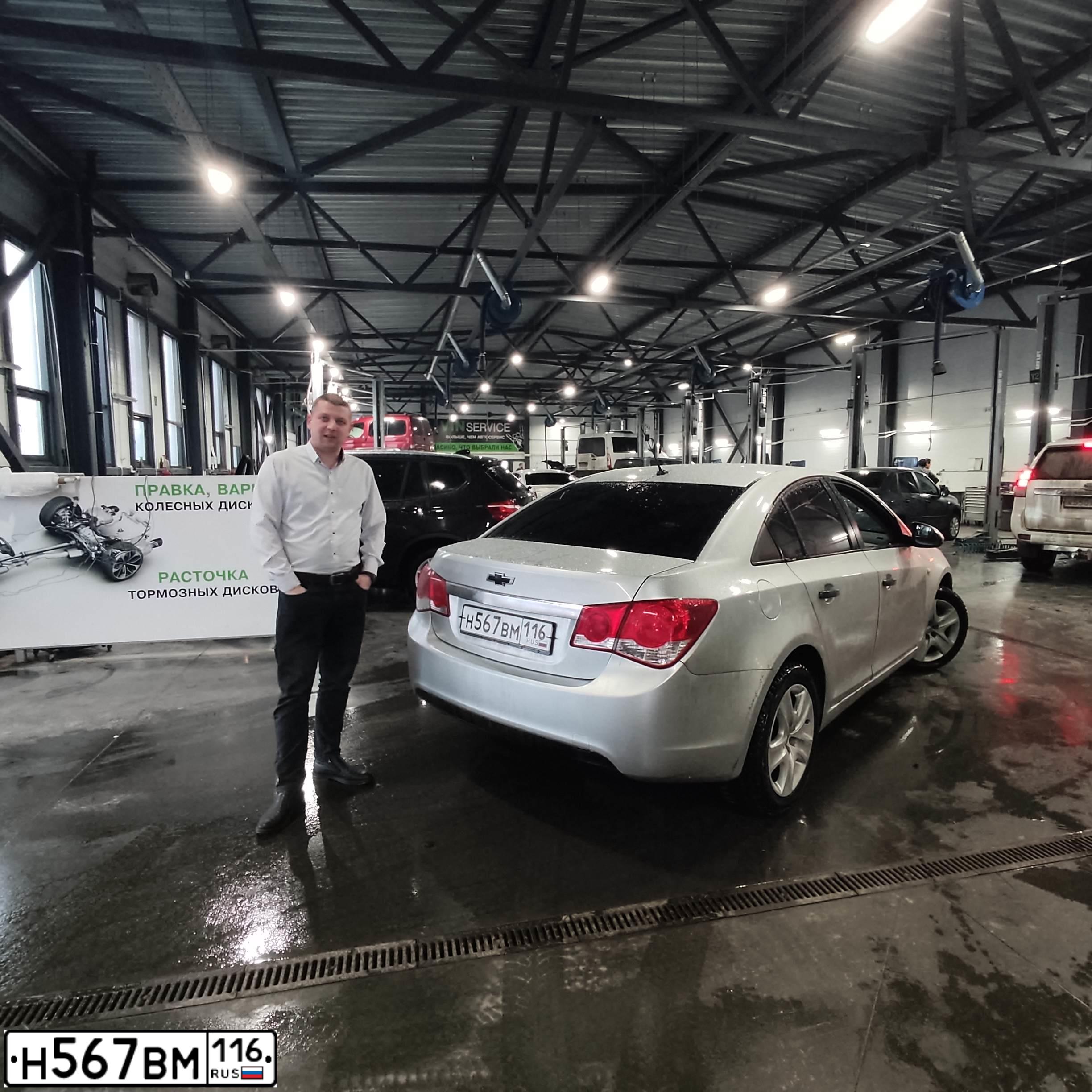 Фото автомобиля CHEVROLET CRUZE, 2010 — госномер Н567ВМ116. Цвет: СЕРЕБРИСТЫЙ МЕТАЛЛИК