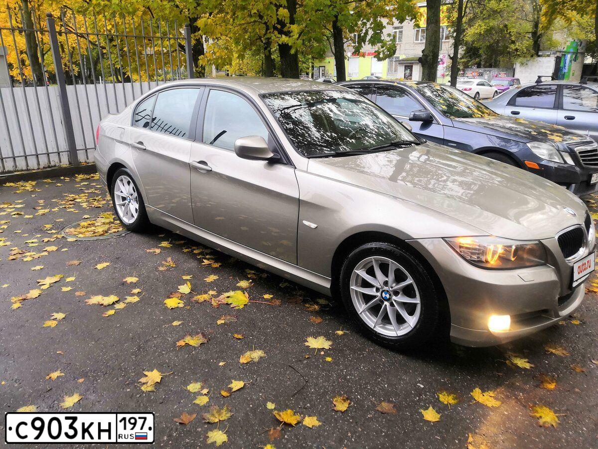 Фото автомобиля BMW SERIE 3, 2010 — госномер В583МТ18. Цвет: СЕРЫЙ