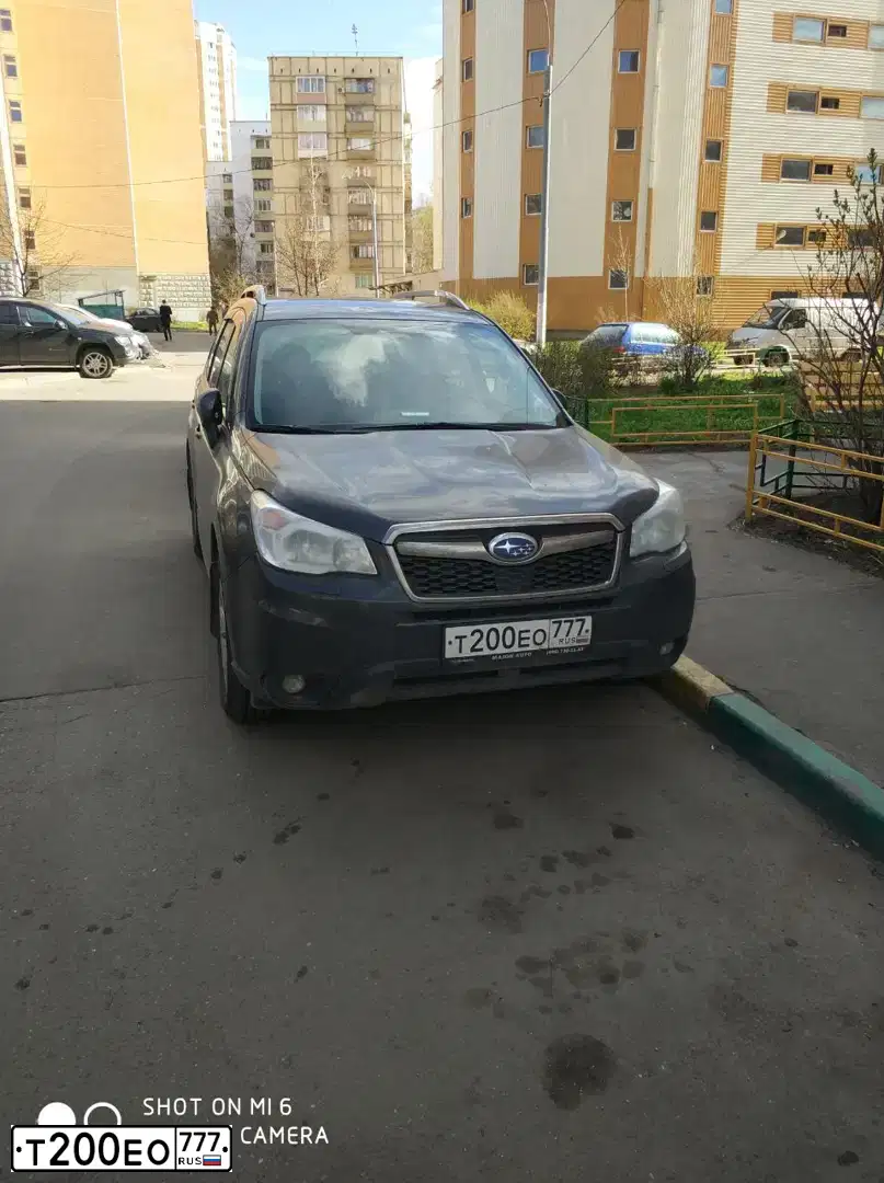 Фото автомобиля SUBARU FORESTER, 2014 — госномер В777ВС22. Цвет: СЕРЫЙ ТЕМНЫЙ