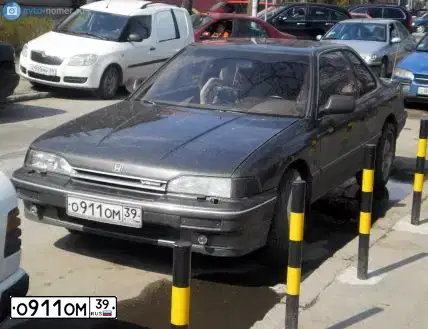 Фото автомобиля HONDA LEGEND, 1988 — госномер О911ОМ39. Цвет: КОРИЧНЕВЫЙ