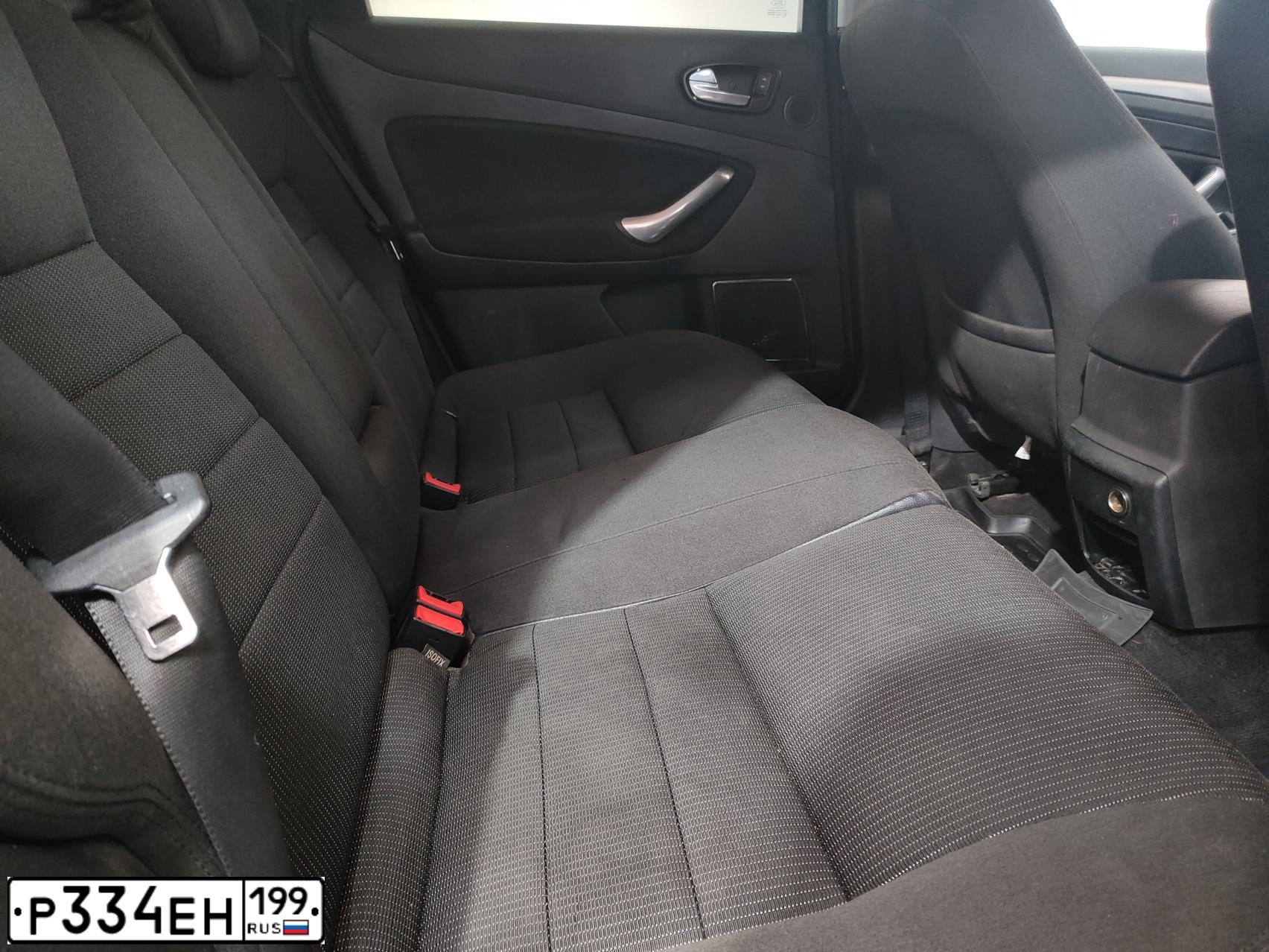 Фото автомобиля FORD MONDEO, 2008 — госномер Р182МУ46. Цвет: ЧЕРНЫЙ