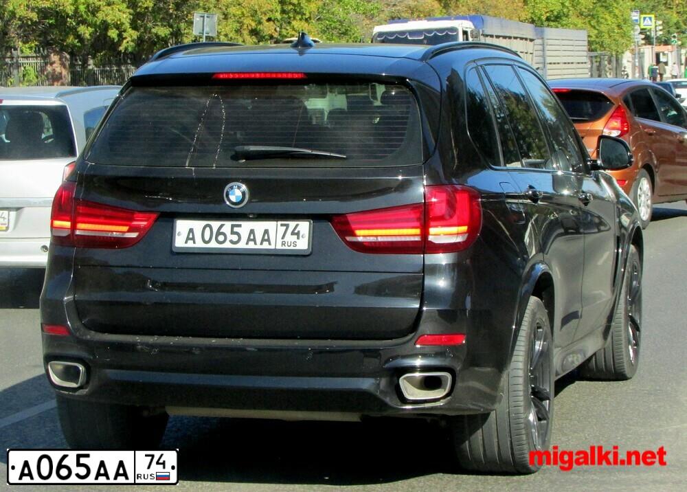 Фото автомобиля MERCEDES S-KLASSE, 2006 — госномер А065АА74. Цвет: ЧЕРНЫЙ