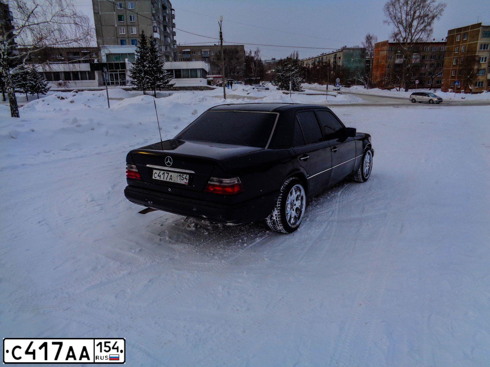 Фото автомобиля VOLVO XC90, 2012 — госномер Е737ТМ716. Цвет: ЧЕРНЫЙ