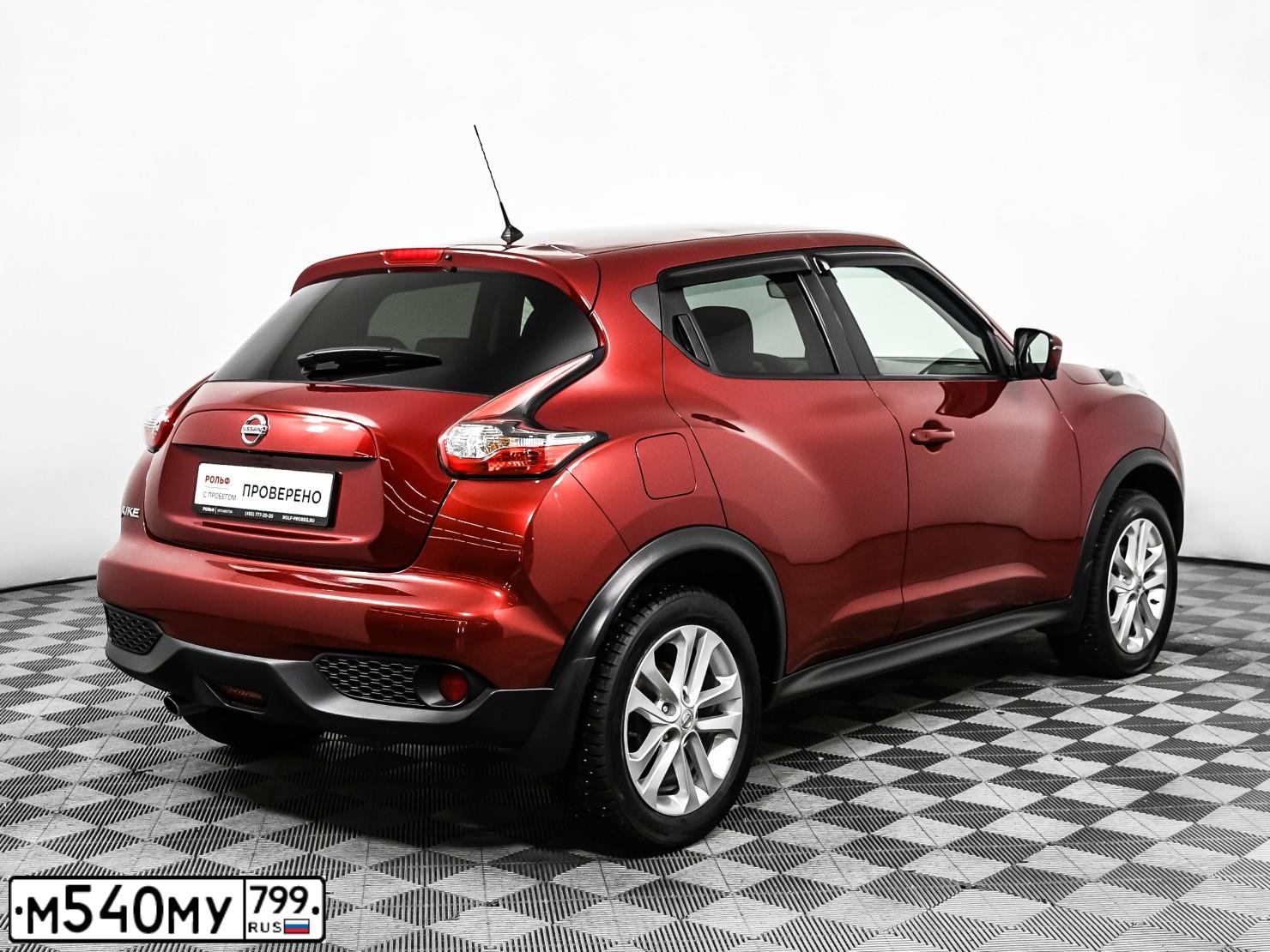 Фото автомобиля NISSAN JUKE, 2018 — госномер М476АК550. Цвет: Красный
