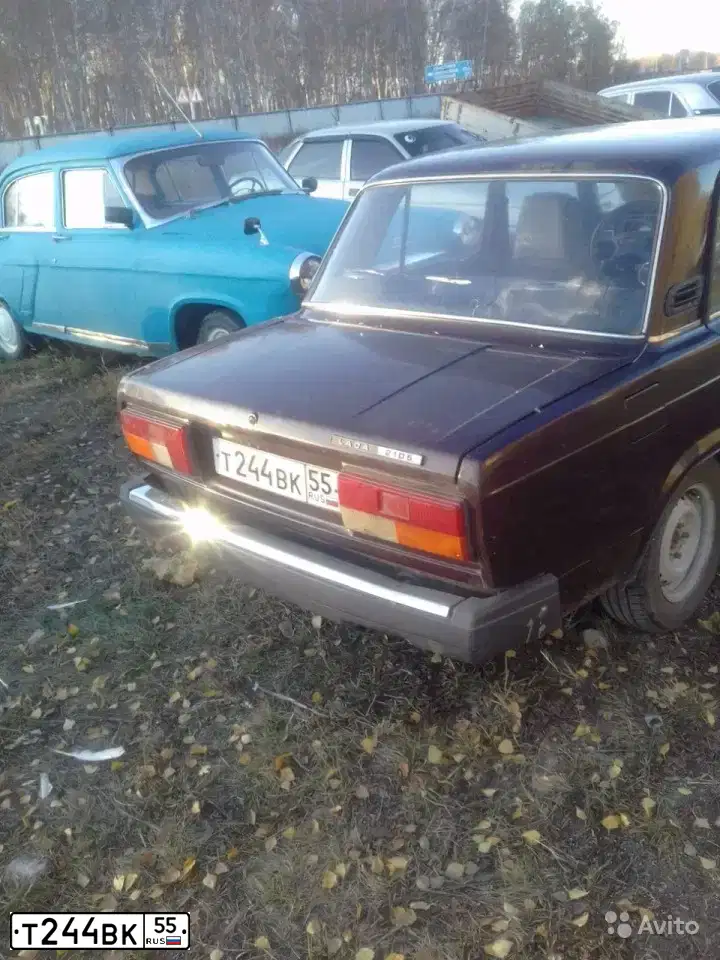 Фото автомобиля LADA 2105, 2009 — госномер Х716УС55. Цвет: ТЕМНО-КОРИЧНЕВЫЙ