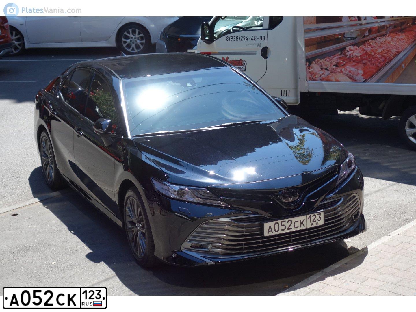 Фото автомобиля TOYOTA CAMRY, 2019 — госномер В224АК06. Цвет: ЧЕРНЫЙ МЕТАЛЛИК