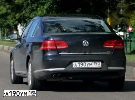 Фото автомобиля VOLKSWAGEN PASSAT, 2012 — госномер А190УМ190. Цвет: ЧЕРНЫЙ