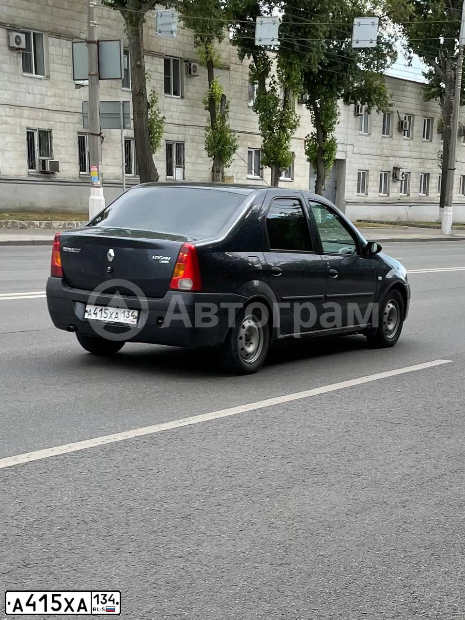Фото автомобиля FORD FOCUS, 2002 — госномер А415ХА34. Цвет: Серебристый