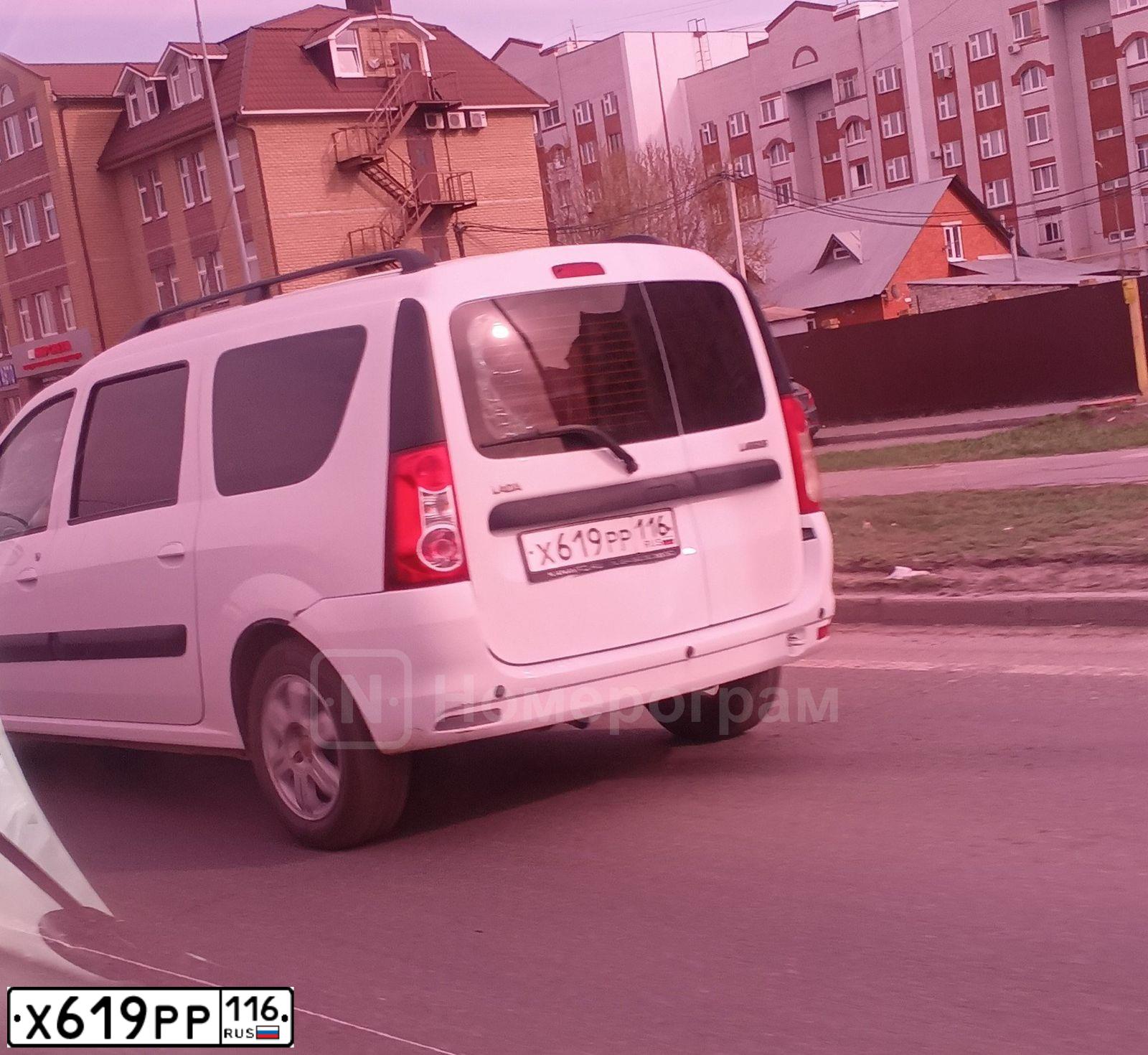 Фото автомобиля LADA LARGUS, 2016 — госномер Х619РР116. Цвет: Белый