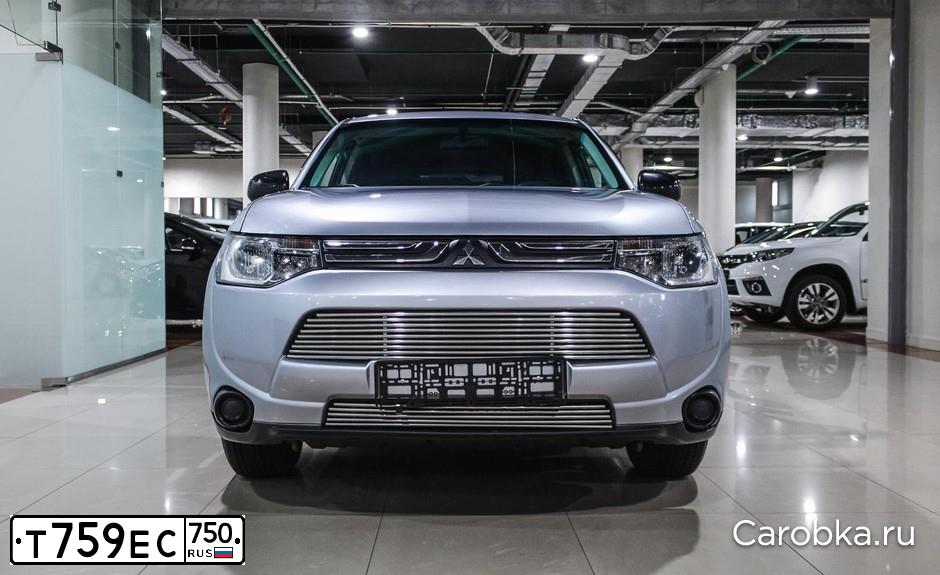 Фото автомобиля MITSUBISHI OUTLANDER, 2012 — госномер Х446ВВ71