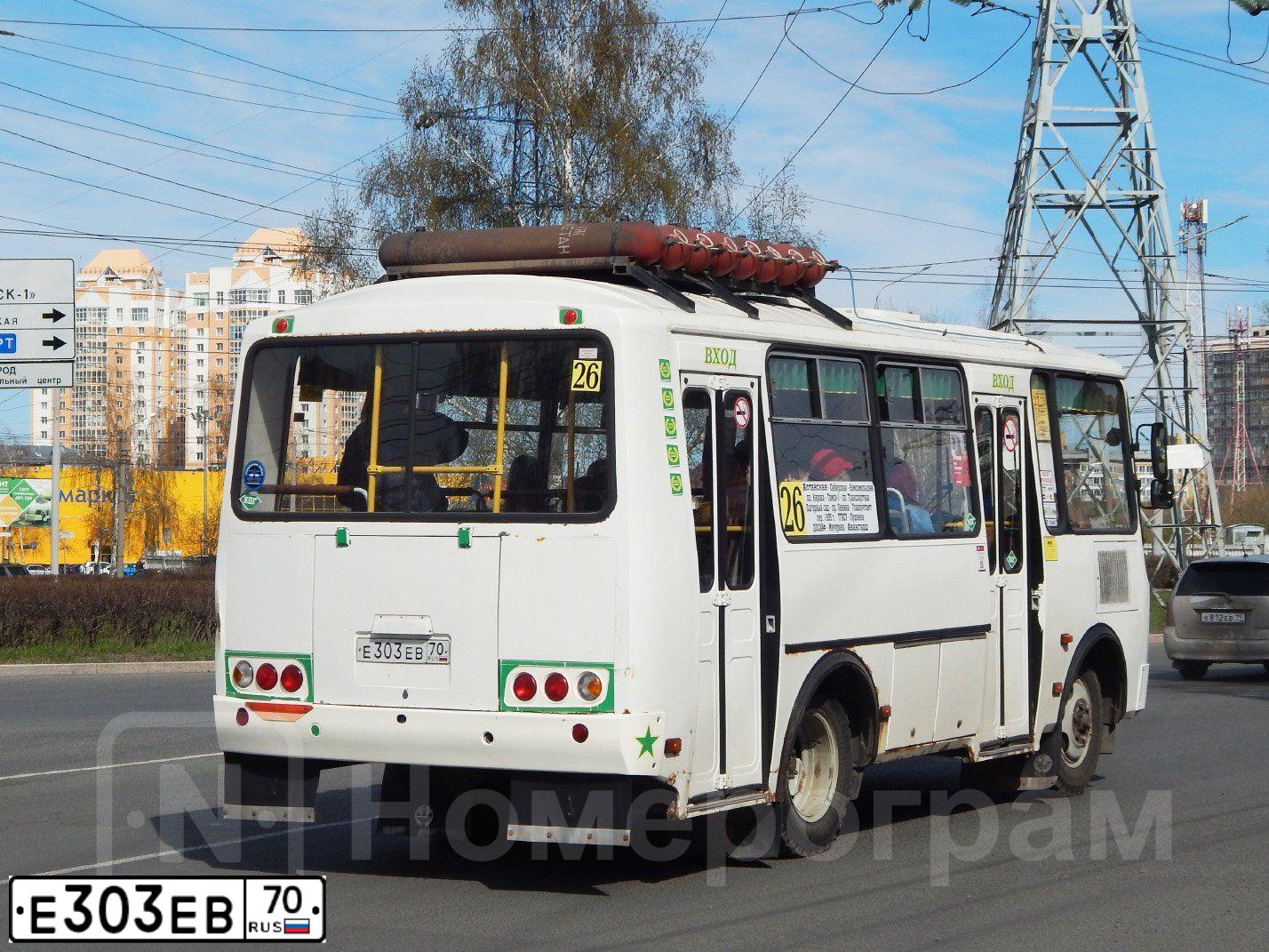 Фото автомобиля PAZ 3205, 2017 — госномер Е303ЕВ70. Цвет: БЕЛЫЙ