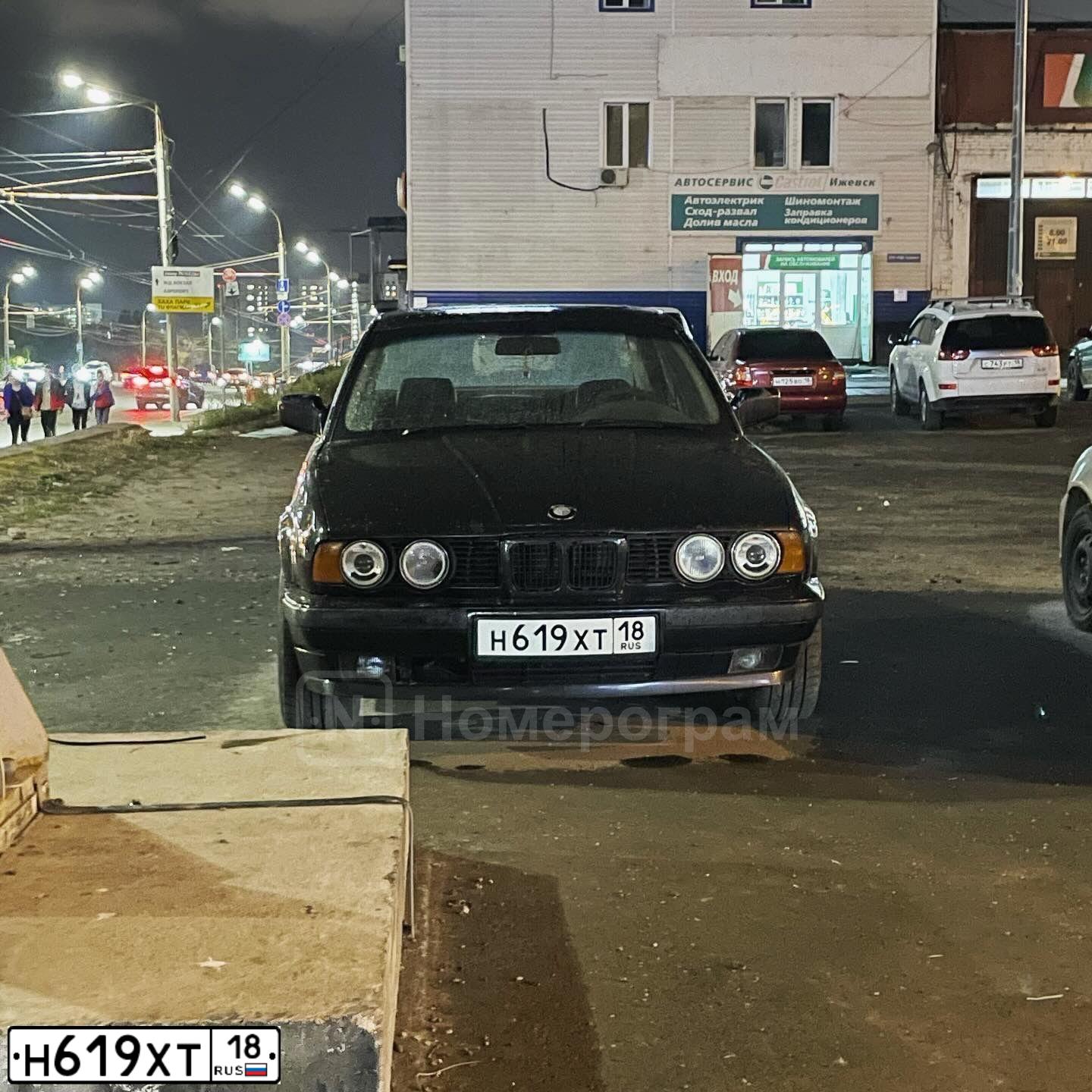 Фото автомобиля BMW SERIE 5, 1993 — госномер Н619ХТ18. Цвет: ЧЕРНЫЙ